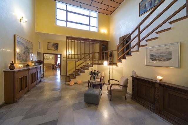 Delphi Palace Екстериор снимка